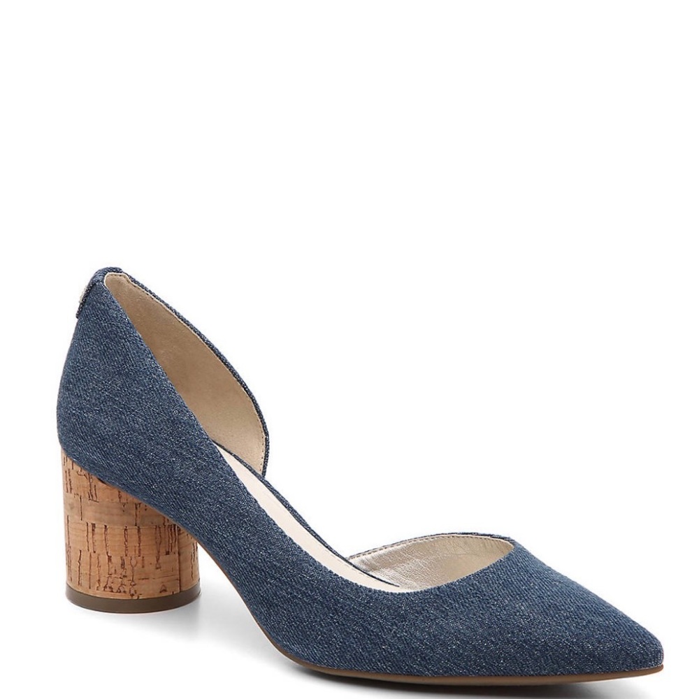 Anne Klein Necessity Pump Blue Denim Size: 9 NEW!